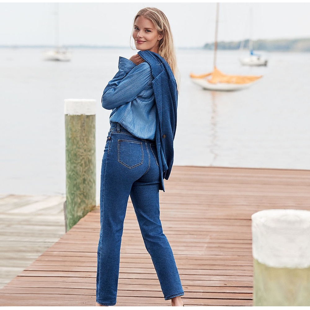 NWT Land’s End High Rise Slim Leg Jeans ✨